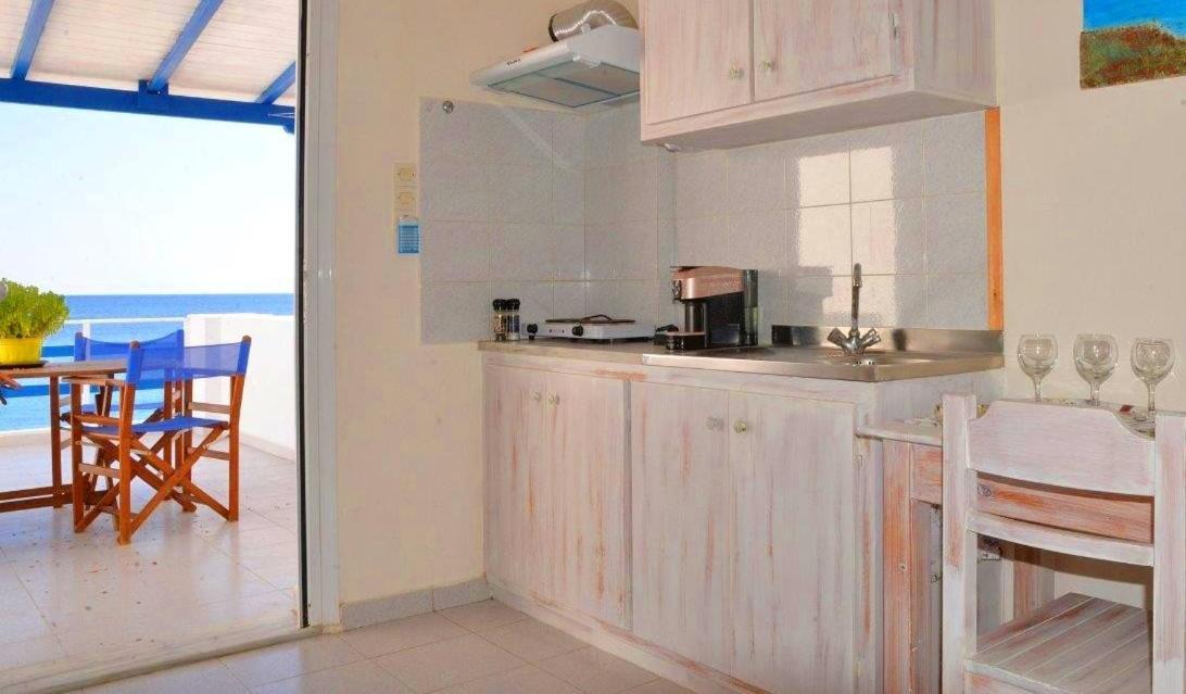 Peaceful Bay Hotel Mégas Yialós-Nítes Екстериор снимка